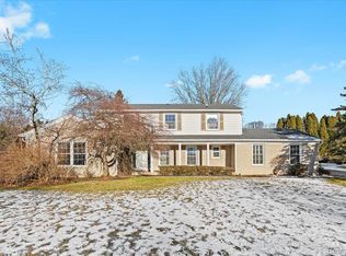 5394 Tequesta Dr, West Bloomfield, MI 48323