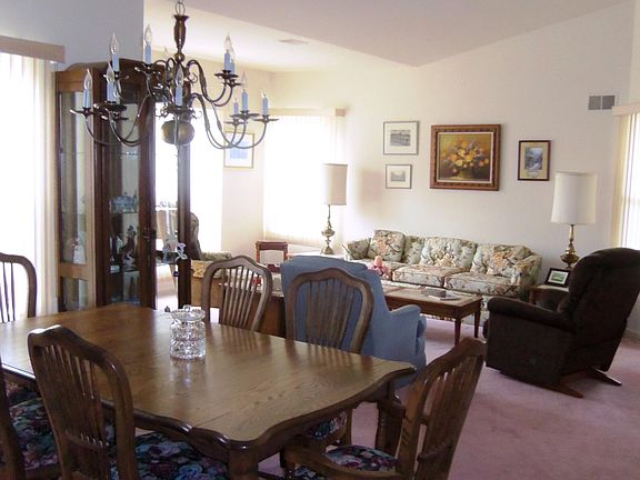 3rd image of 1160 Thornbury Lane #A