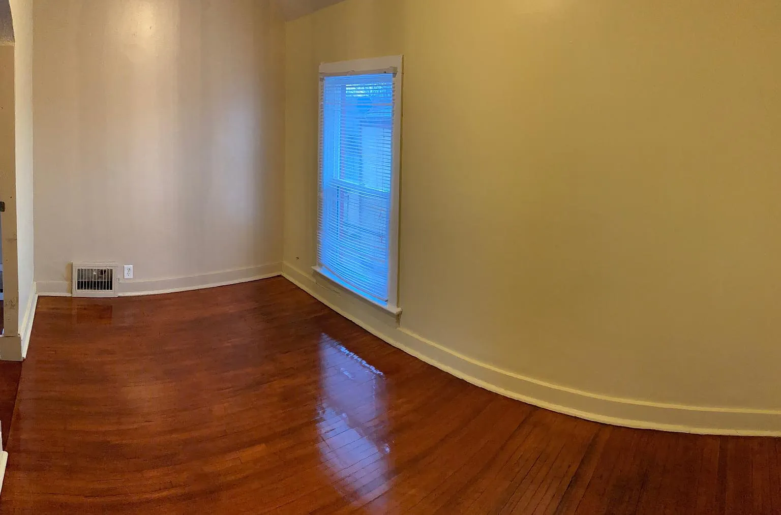 312 Summit St — Photo 3
