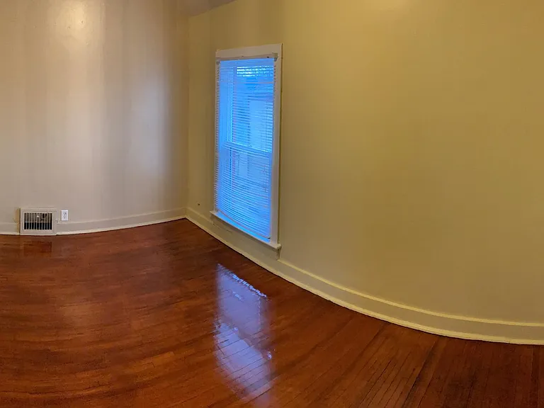 312 Summit St #2 — Photo 3
