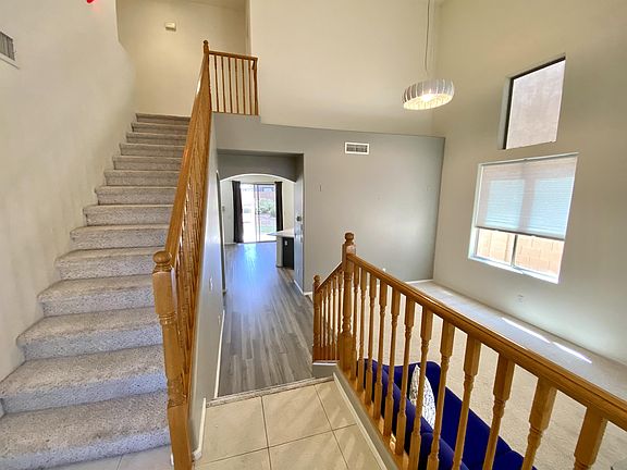 3rd image of 18541 N Larkspur Dr