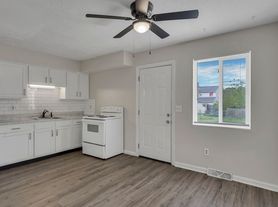 429 Barnett Rd, A