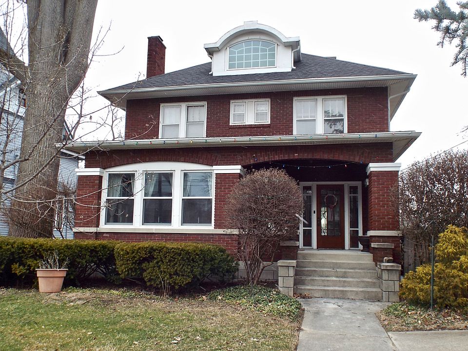 1st image of 618 W Wooster St