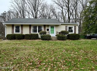 47 Pauline Rd, Louisville, KY 40206