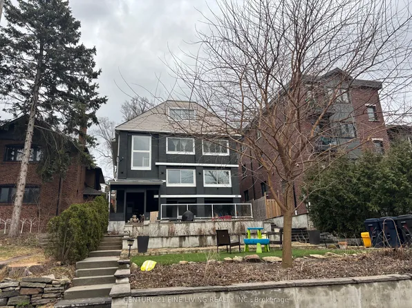 491 Parkside Dr, Toronto, ON M6R 2Z9