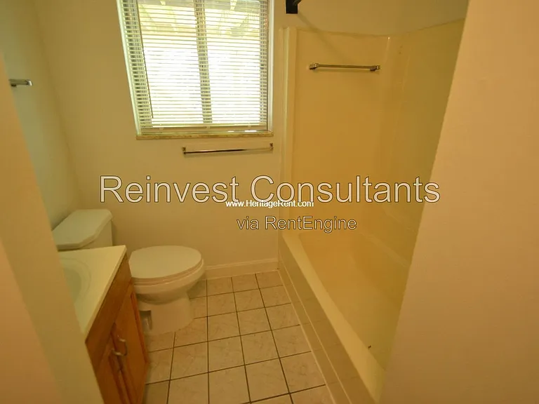 27 Wesleyan Ct #A — Photo 5