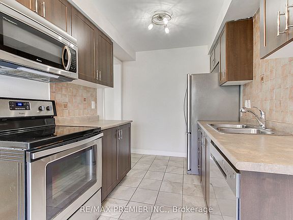 3rd image of 1505 Rankin Way