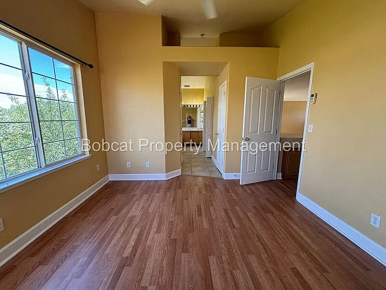 1477 Ridge Point Dr — Photo 39
