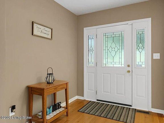 5th image of 7505 Deer Hollow Ln