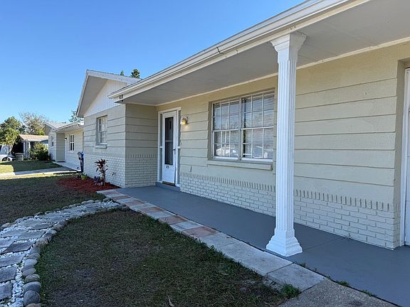 3rd image of 4228 Oakfield Ave
