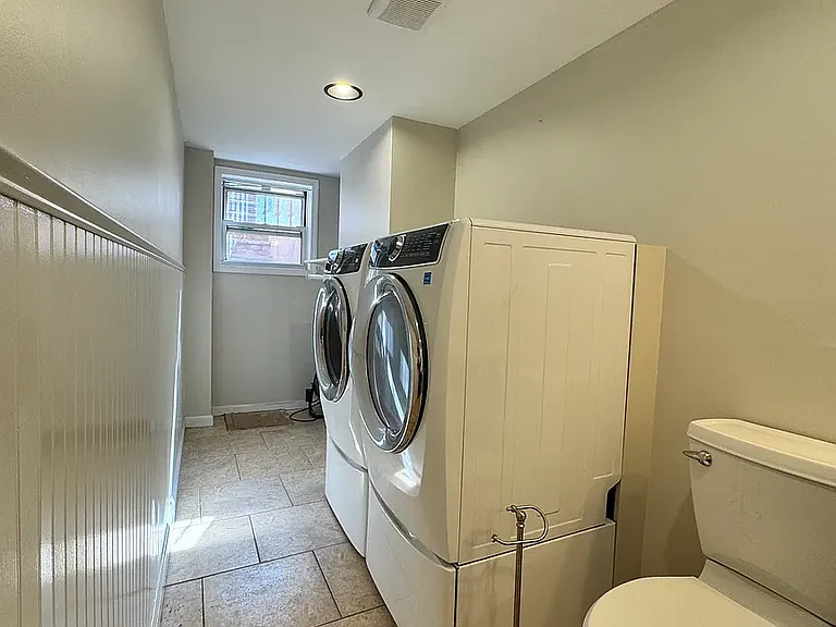 60 Hausman St #1 — Photo 13