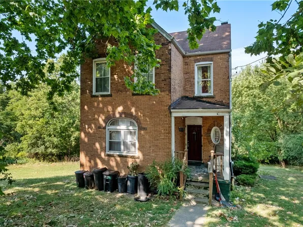 405 Westinghouse Ave, North Versailles, PA 15137