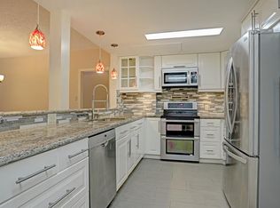 5150 Hidalgo St UNIT 204, Houston, TX 77056