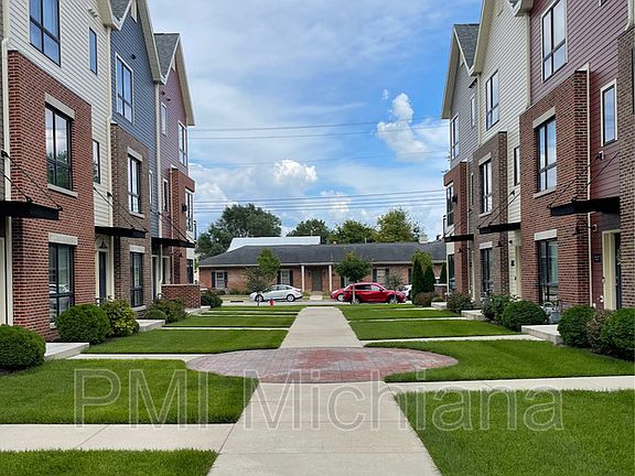 2nd image of 403 S Frances St #2