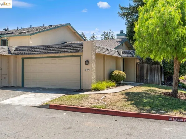 1527 London Cir, Benicia, CA 94510