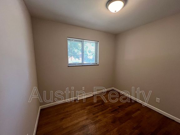 3rd image of 9108 Edward Dr