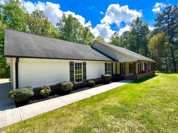 398 Tranquil Dr, Spartanburg, SC 29307