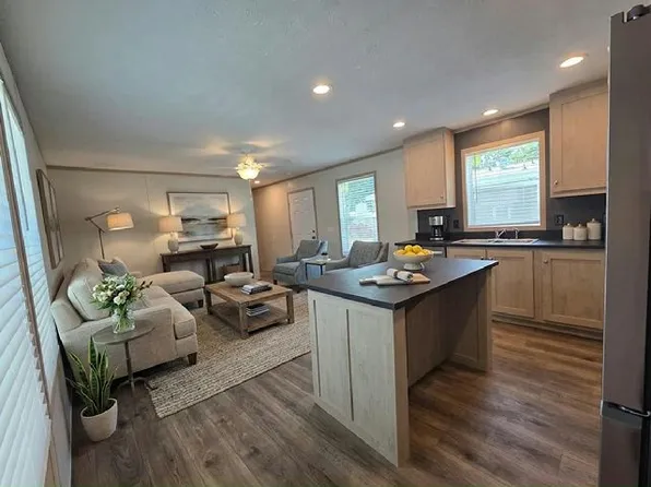 407 Starling Ln #407, Madison, WI 53704