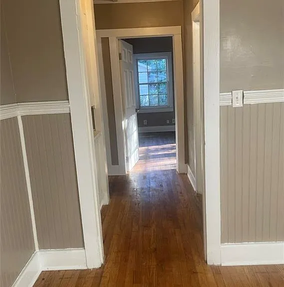 615 Mohawk St — Photo 12