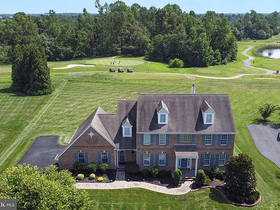 2nd image of 107 Saint Augustine Ct