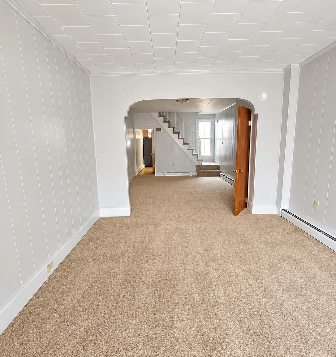 4 bed, 1260 sqft, $1,300 — Photo 3