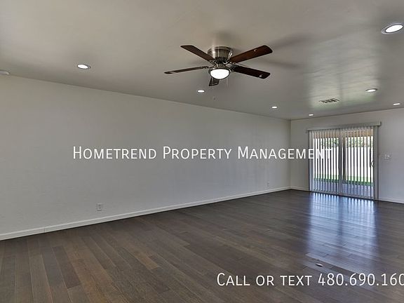 3rd image of 1023 S Lola Ln