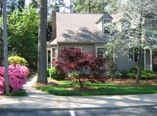 910 Albany Ct, Raleigh, NC 27615