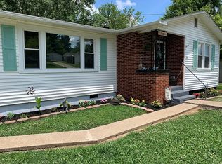 109 Cross St, Mortons Gap, KY 42440