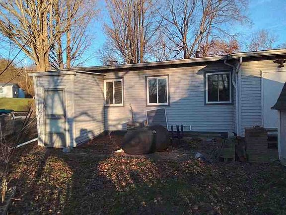 4th image of 802 Johnson Ave