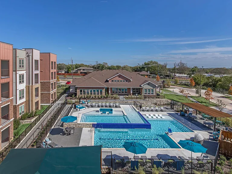 Spring Villas Apartments — Photo 25