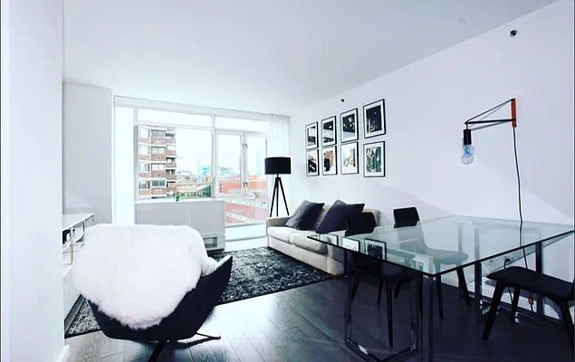 Rented by Compass | media 6