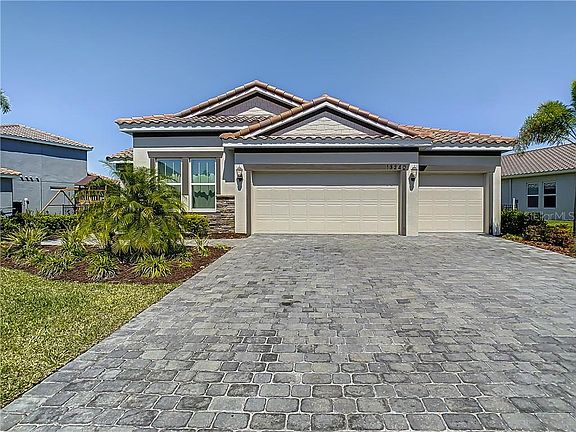 3rd image of 13240 Saw Palm Creek Trl