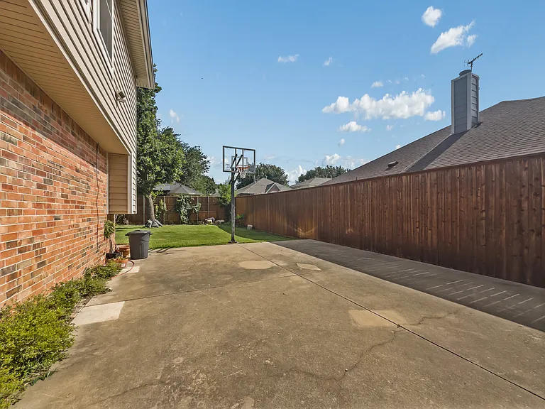 632 Teakwood Dr — Photo 23