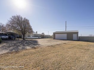 111 Bell Dr, Fritch, TX 79036