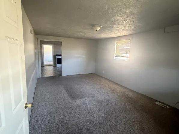 1115 N Park Ave #2, Herrin, IL 62948