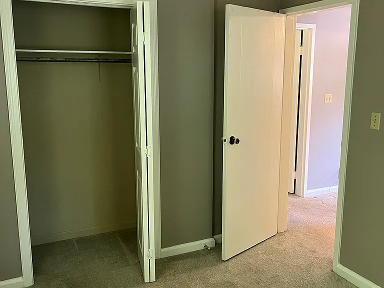 5125 Valley Stream Rd — Photo 39