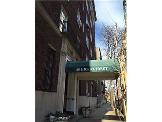 Rented by Douglas Elliman | media 25