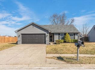 6132 Miller Woods Ln, Indianapolis, IN 46237