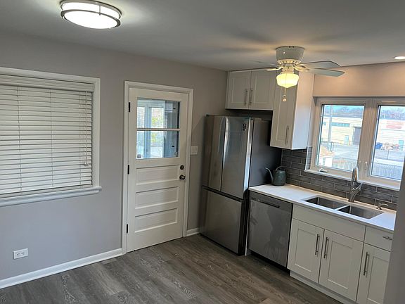 2nd image of 6448 N Oketo Ave #2