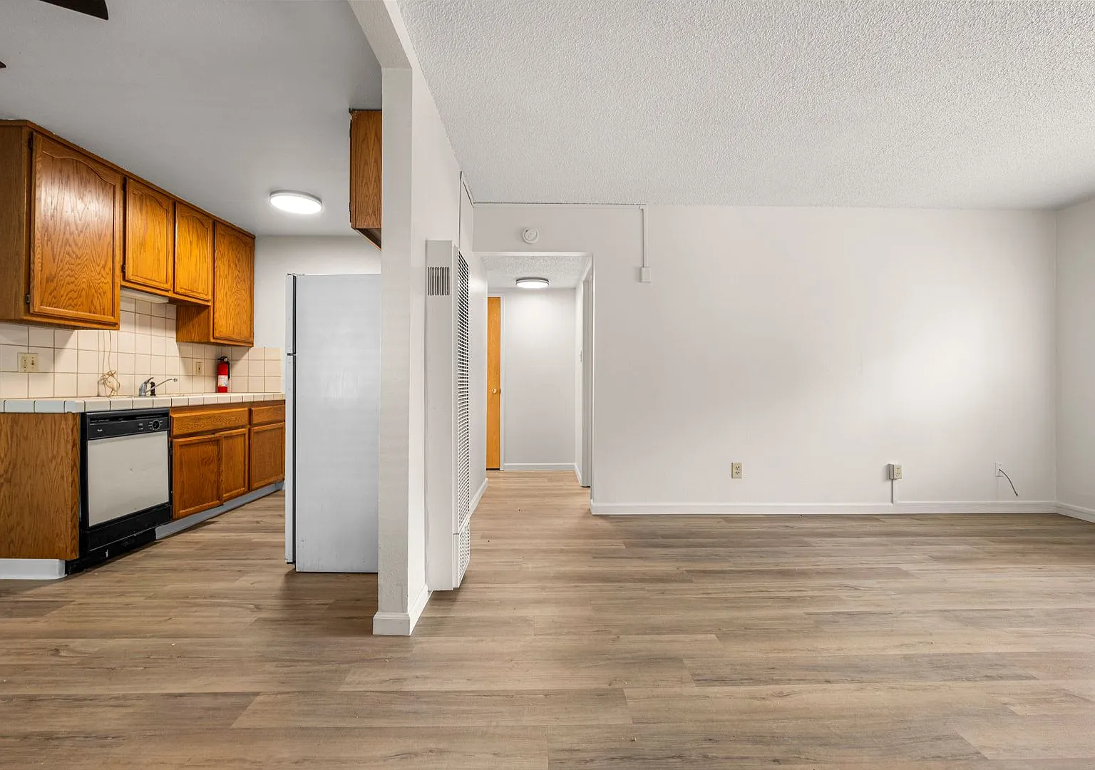 4229 Boone Lane — Photo 3