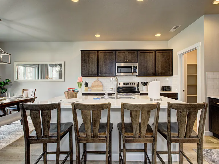 254 S Riggs Spring Ave — Photo 16