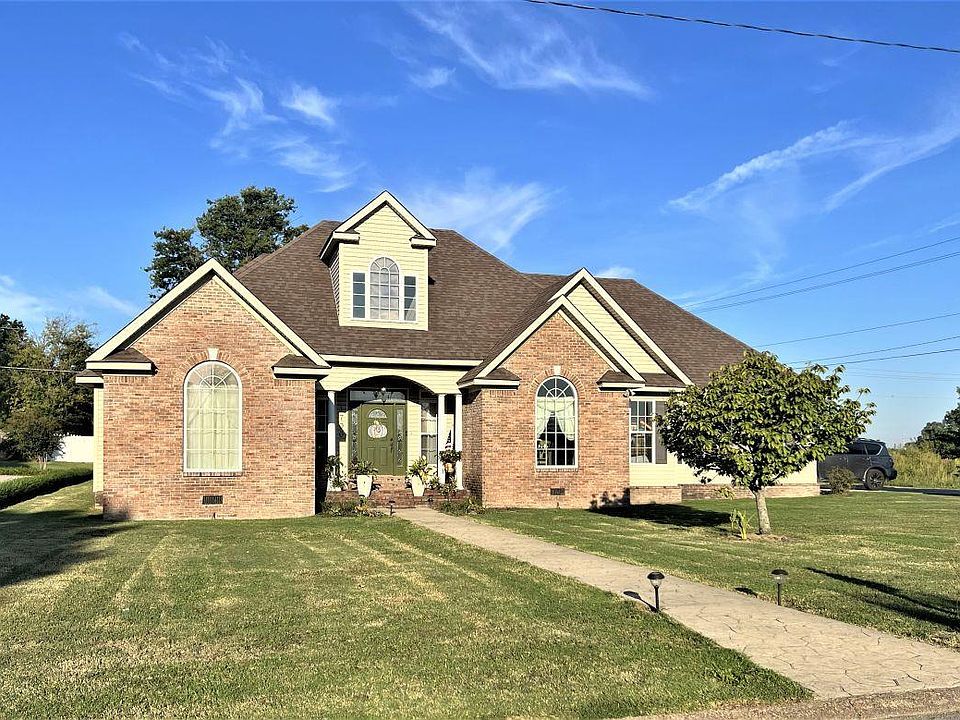 1700 W Parkview Dr, Caruthersville, MO 63830 MLS 22066624 Zillow