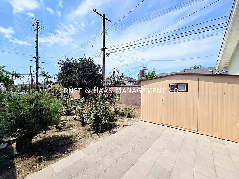9497 Foster Rd — Photo 33