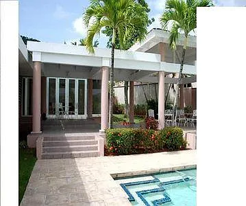 Terrace with steps to pool