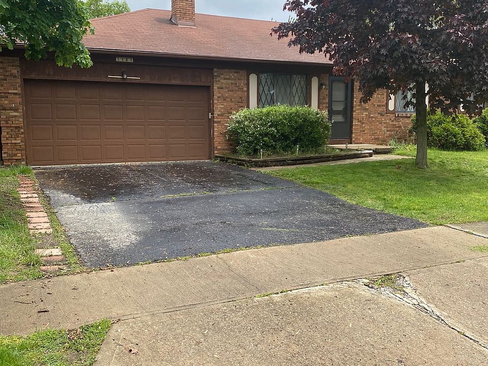 1st image of 5424 Archway Dr #5424
