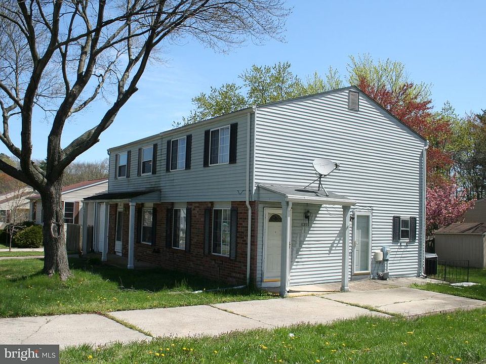 1st image of 8255 Lexington Dr