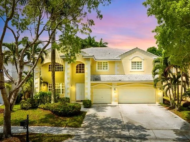 3745 Heron Ridge Ln — Photo 1