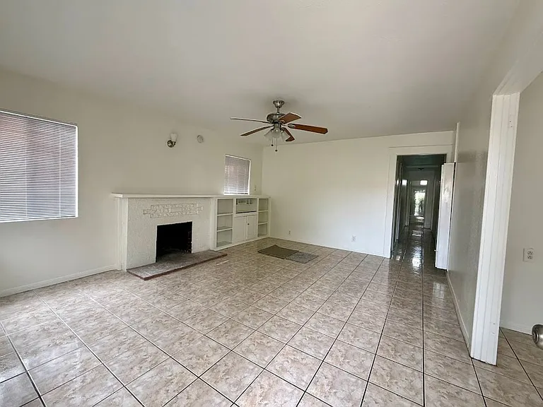 4150-4152 Wilson Ave — Photo 5