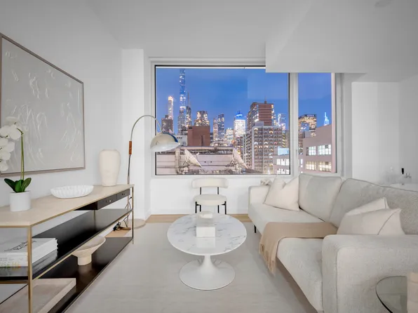 611 West 56th Street image 6 of 22