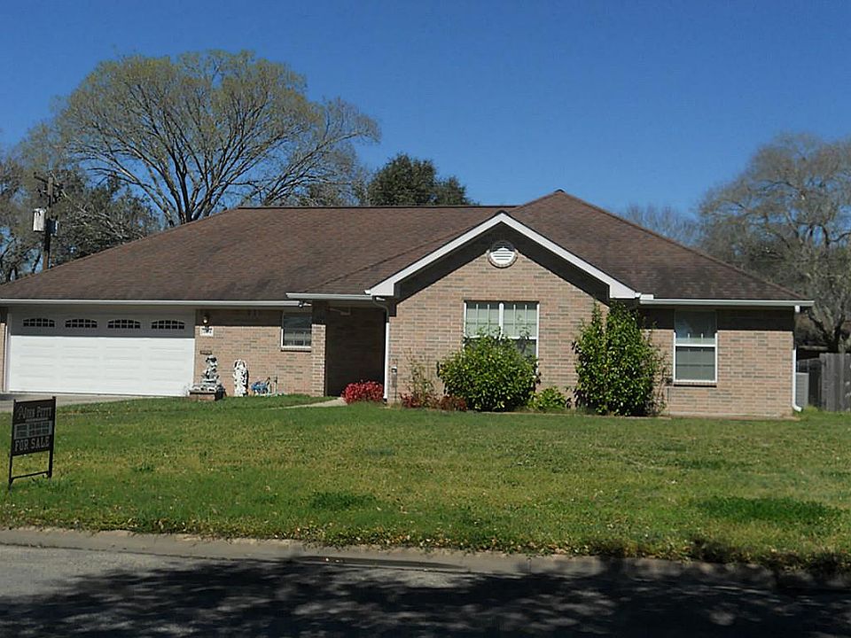1st image of 1104 Meadow Creek Dr